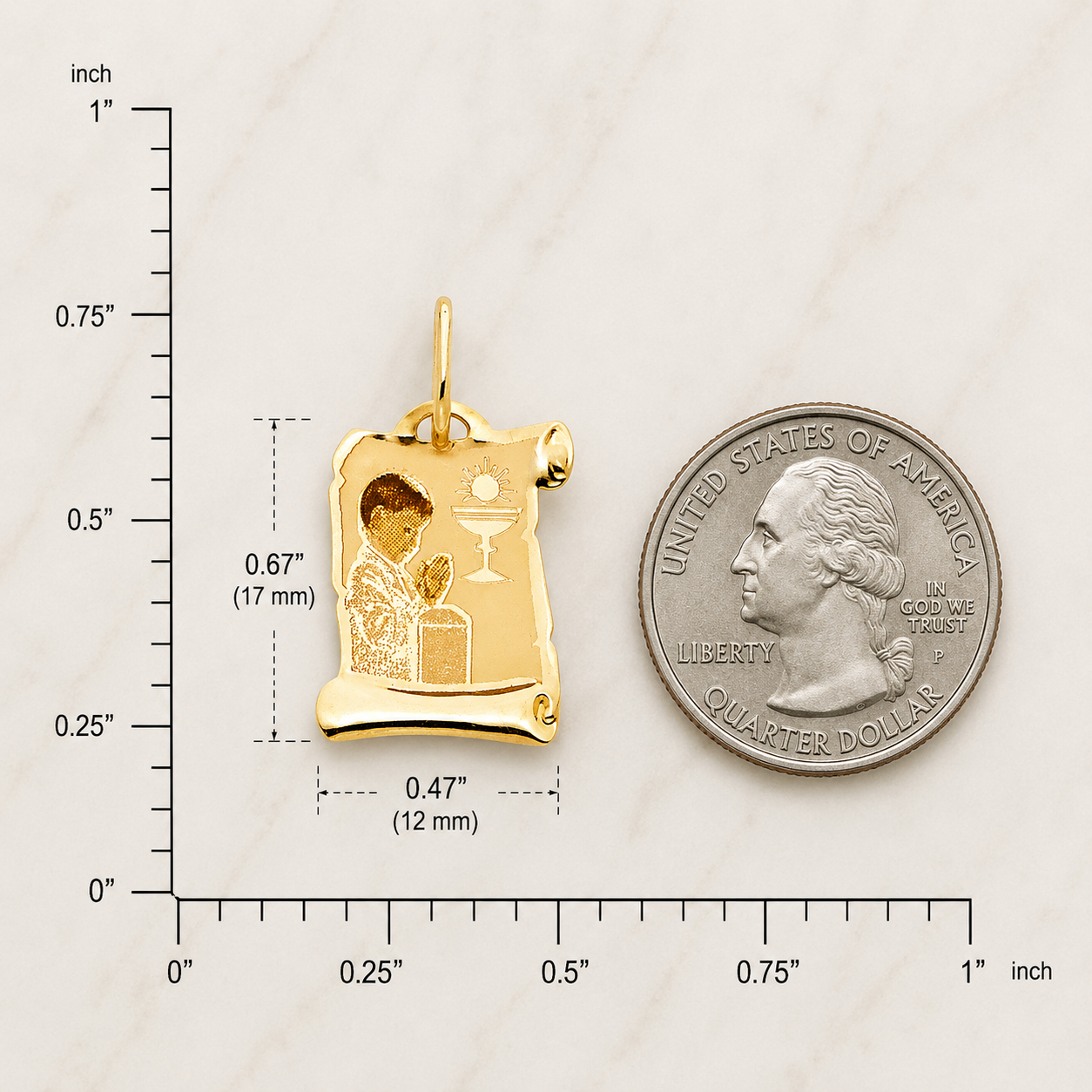 14K Gold Primera Comunión Scroll Pendant