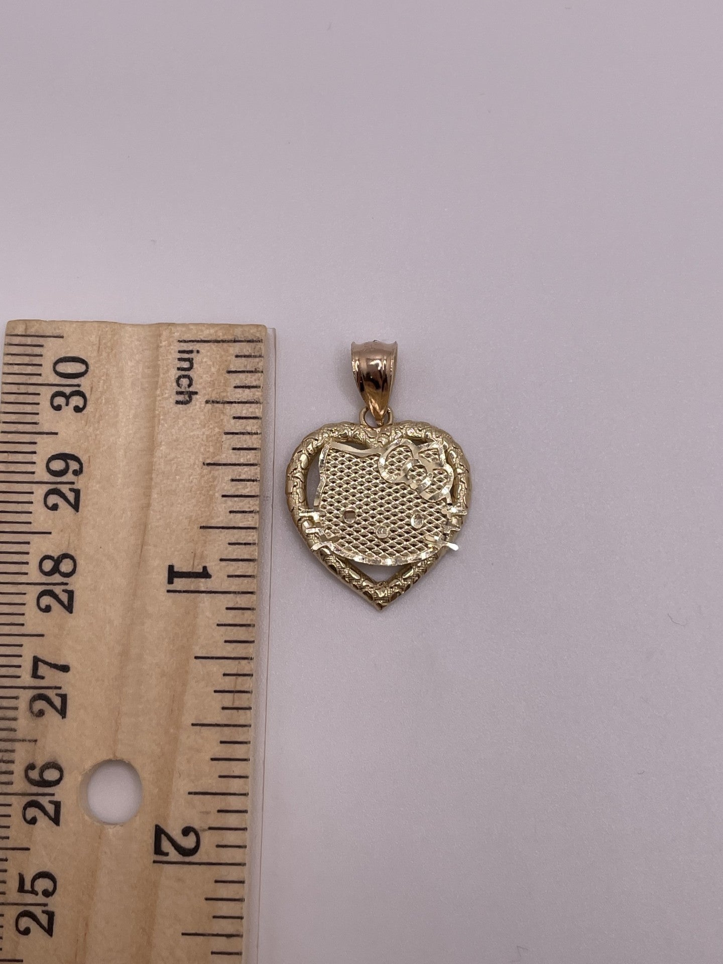 14K Gold Heart Nugget Hello Kitty Pendant